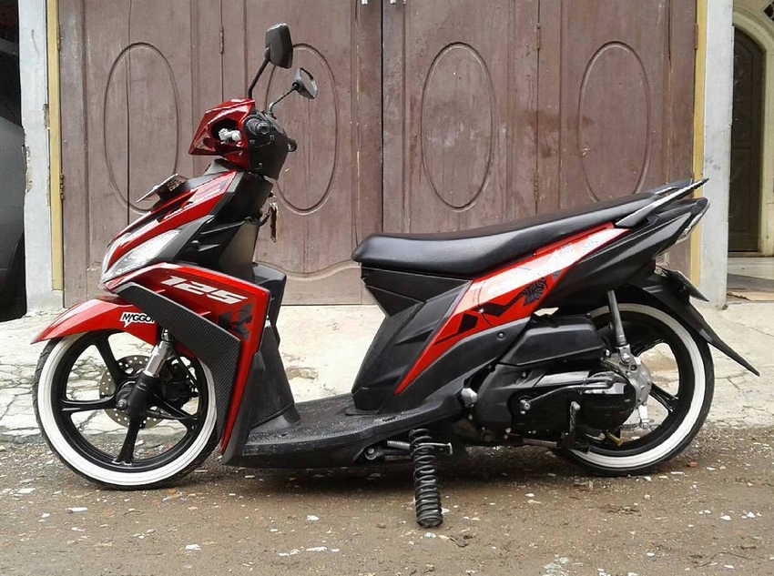 Modifikasi Motor Mio Smile Warna Hitam. Ide Top Modifikasi Motor Mio Smile Warna Merah