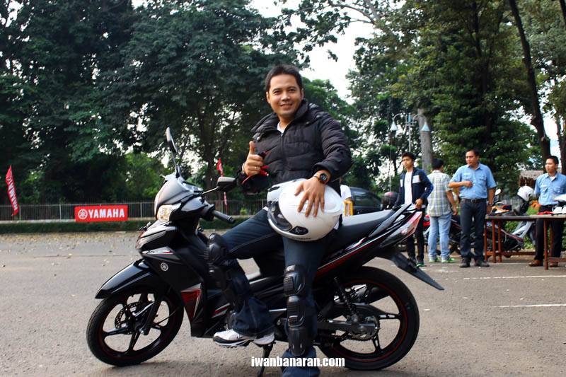 Yamaha Jupiter Z1 Vs Honda Blade. Komparasi desain dan spek Yamaha new Jupiter-Z1 vs new Honda