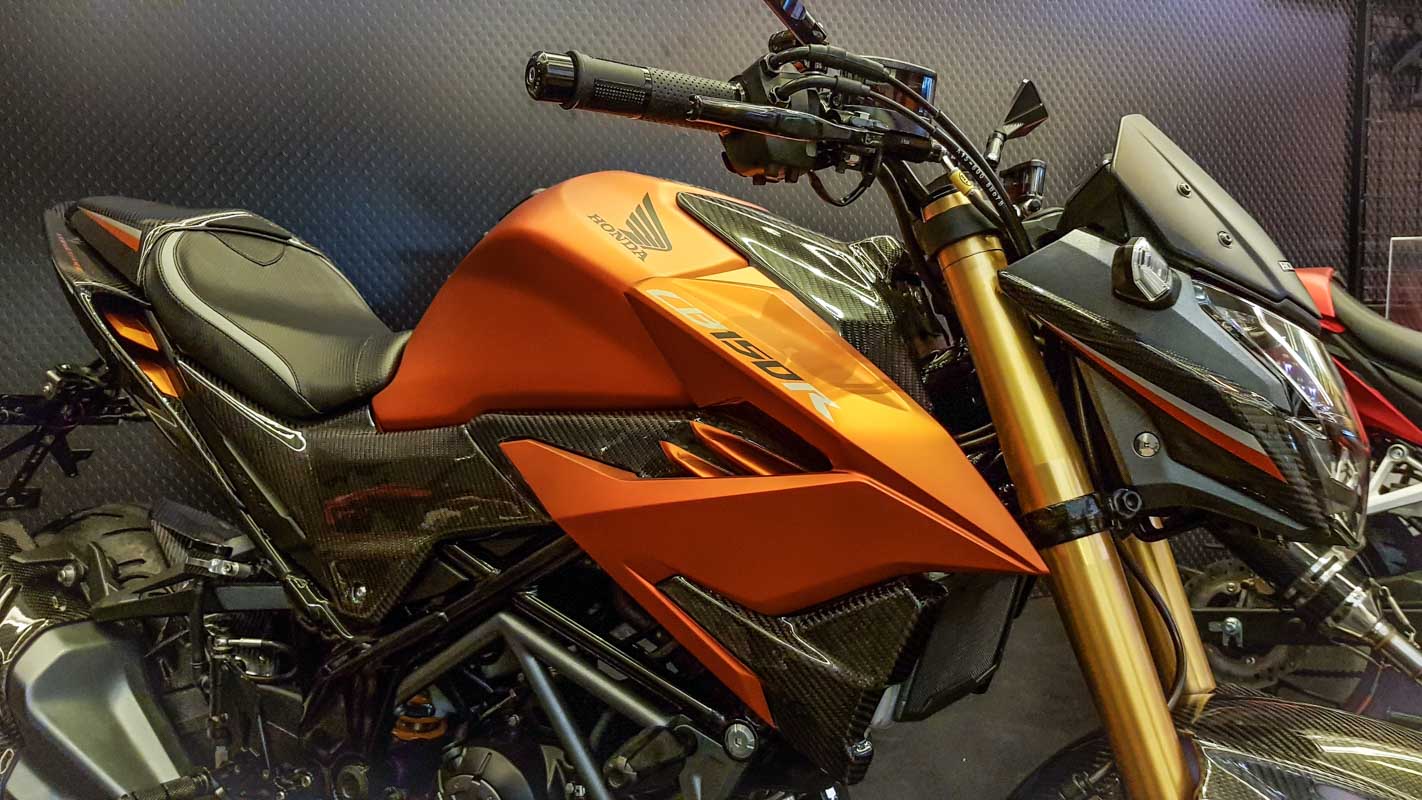Usd Cb150r. Modifikasi : Honda CB150R menggunakan suspensi USD