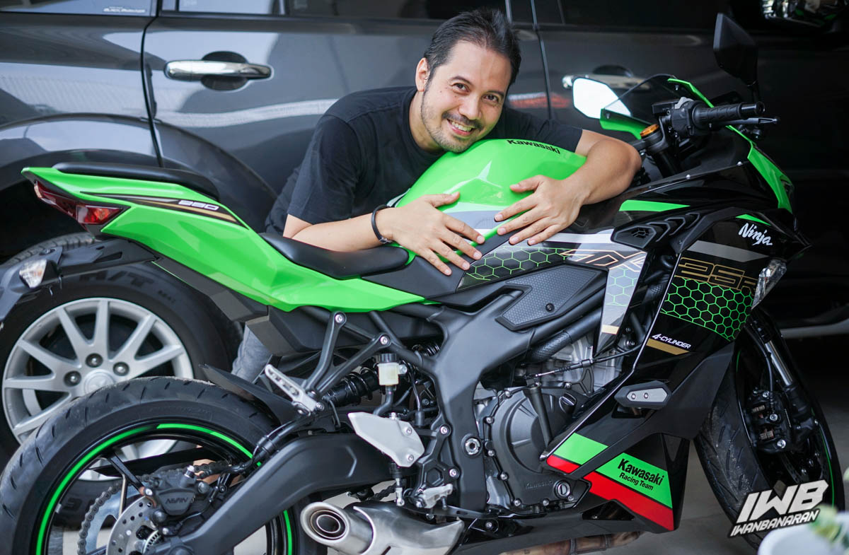 Oli Mesin Ninja 2 Tak Berapa Liter. Bedah kapasitas oli mesin Kawasaki ZX-25R ? 4 silinder emang