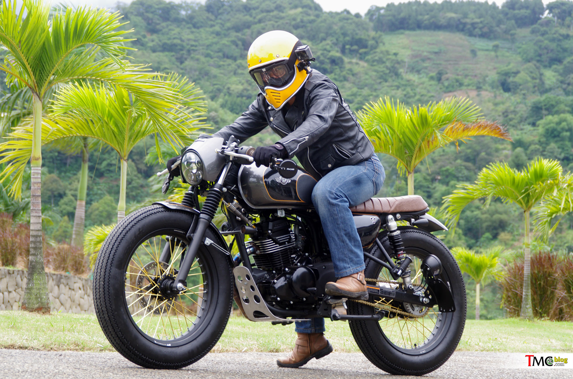 W175 Cafe Modif. Kupas Tuntas Kawasaki W175 Cafe Racer Custom Built in Katros