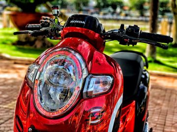 Modifikasi Scoopy Warna Merah. Modifikasi Scoopy Merah Hitam