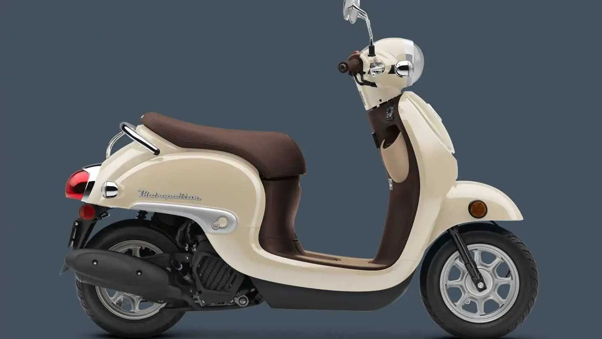 Honda Scoopy Chf50 Harga. Mengenal Adik Honda Scoopy, Mungil dan Kental dengan Nuansa