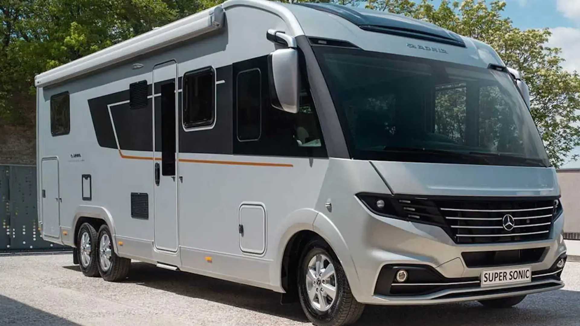 Motor Super Sonic. Adria Supersonic, Motorhome Lengkap Berbasis Mercedes Sprinter