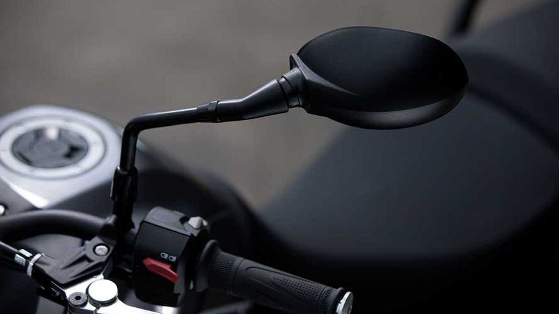 Cara Melepas Kaca Spion Motor. Awas, Melepas Kaca Spion Bisa Membatalkan Garansi Sepeda Motor