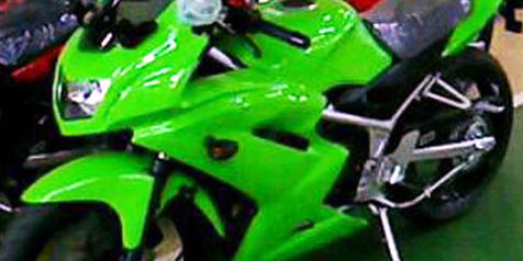 Ban Tubeless Ninja Rr 150. Kawasaki Siapkan Ninja RR 150 Facelift