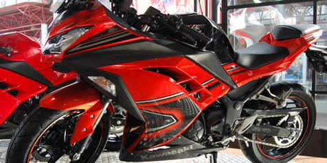 Kelebihan Ninja 250 Special Edition. Kawasaki Rilis Ninja 250 Special Edition Oranye di PRJ