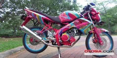 Vixion Modifikasi Jari Jari. Tampil Beda dan Ngejreng, Modif Vixion Dari Anak JVJ