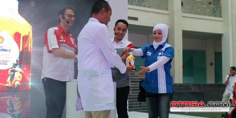 Kelebihan Oli Shell Matic 10w30. Ini 5 Efek Pakai Shell Advance 4T AX5 Scooter 10W-30