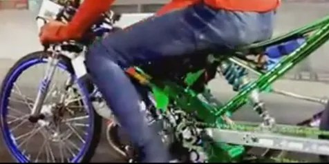 Motor Drag Tercepat Di Asia. Barangkali Inilah Motor Drag Terkencang di Seluruh Thailand