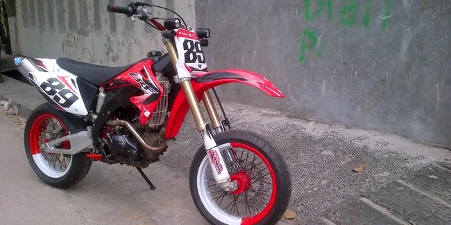 Biaya Modifikasi Jupiter Mx Jadi Trail. Modifikasi Supermoto Rp 90 Jutaan, Kawin Silang Jupiter MX dan