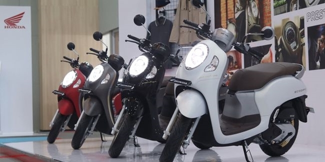 Kekurangan Dan Kelebihan Scoopy 2019. 2 Harga Honda Scoopy, Review, dan Spesifikasi Juli 2019