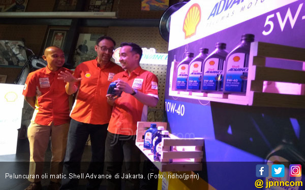 Keunggulan Oli Shell Ax7 Matic. Oli Matic Shell Terbaru Bersihkan Piston 33% Lebih Baik