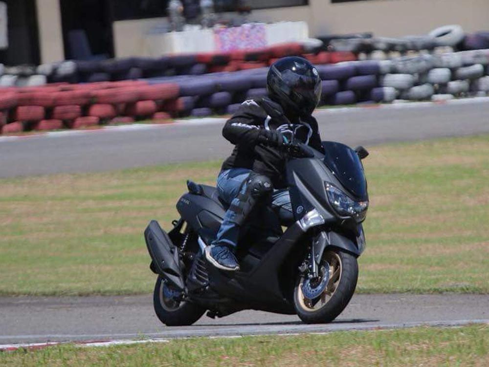 Yamaha Nmax Berapa Cc. Spesifikasi dan Harga Yamaha Nmax 2021