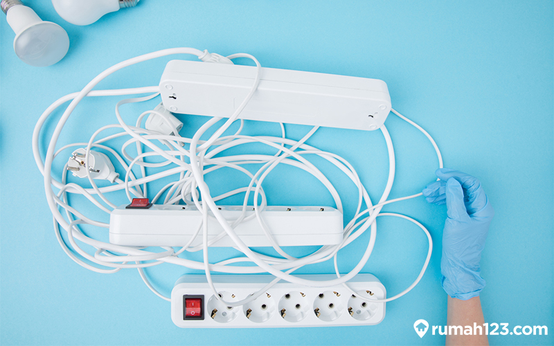 Cara Memasang Kabel Terminal Listrik. Cara Memasang Terminal Listrik On/Off Sendiri dengan Mudah!