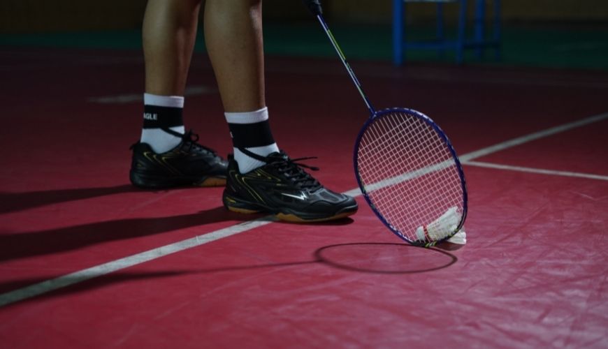 Cara Agar Sepatu Berdecit. Tips Mudah Merawat Sepatu Badminton