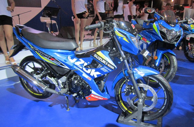 Varian Warna Satria Fu 2014. Suzuki Luncurkan Satria FU Livery MotoGP di IMOS 2014, Hanya