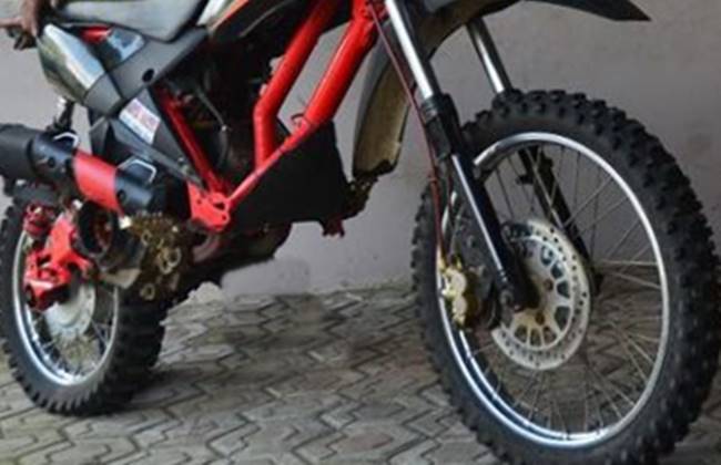 Modifikasi Beat Jadi Trail. Modif Honda BeAT Jadi Trail, Tinggal Plintir Gas Aja Bro...