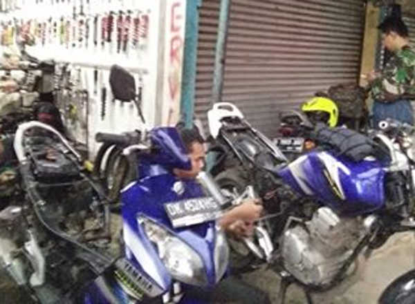 Biaya Servis Shock Depan Scoopy. Estimasi Biaya Servis Shockbreaker Depan & Belakang di Jakarta