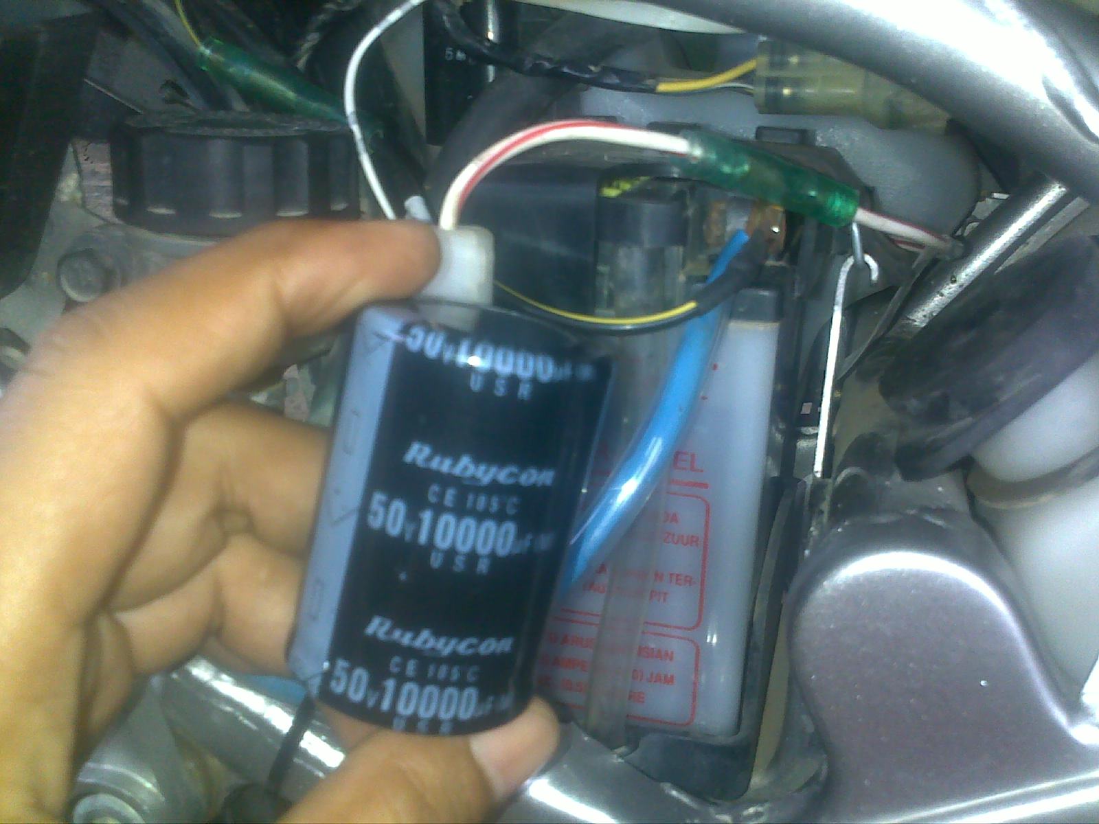 Cara Pasang Elco Pada Motor Tanpa Aki. MamFaat Pasang Kapasitor Pada Motor