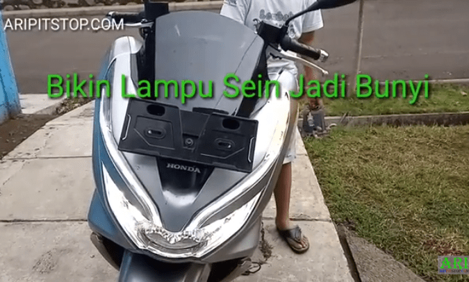 Flasher Sein Pcx. Bikin Lampu Sein Honda PCX 150 Jadi Bersuara “Tit-Tit”, Cegah