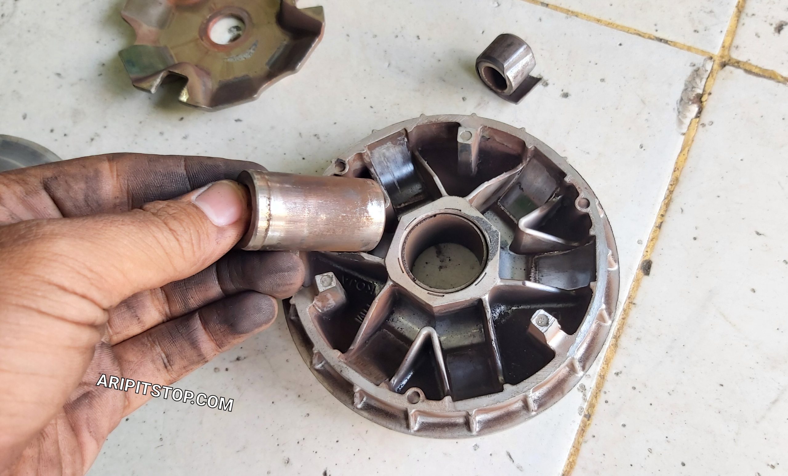 Servis Cvt Nmax Berapa Km. Dari Motor Baru Sampai 10 ribu km Belum Pernah Servis CVT