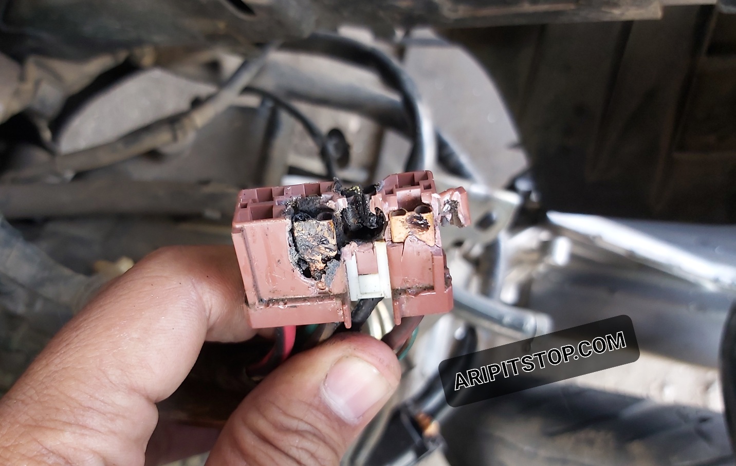 Honda Beat Tidak Bisa Di Starter. Starter Honda Beat FI Mati ?, Jangan Buru-Buru Ganti Aki, Ada