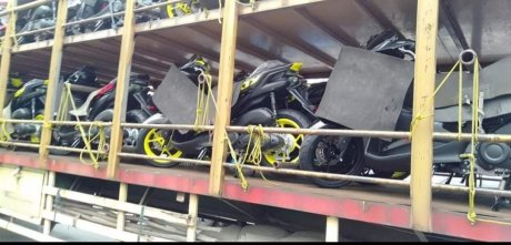 Pelek Hijau Stabilo. Wew Yamaha Aerox 155 2018 Punya Warna Baru Yang Makin