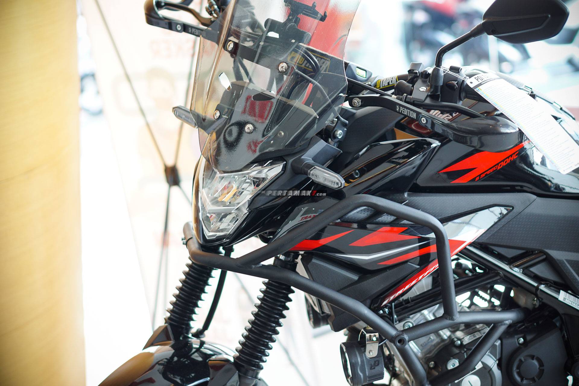 Cb150r Touring. Modifikasi Honda CB150R Streetfire Gaya Adventure Touring