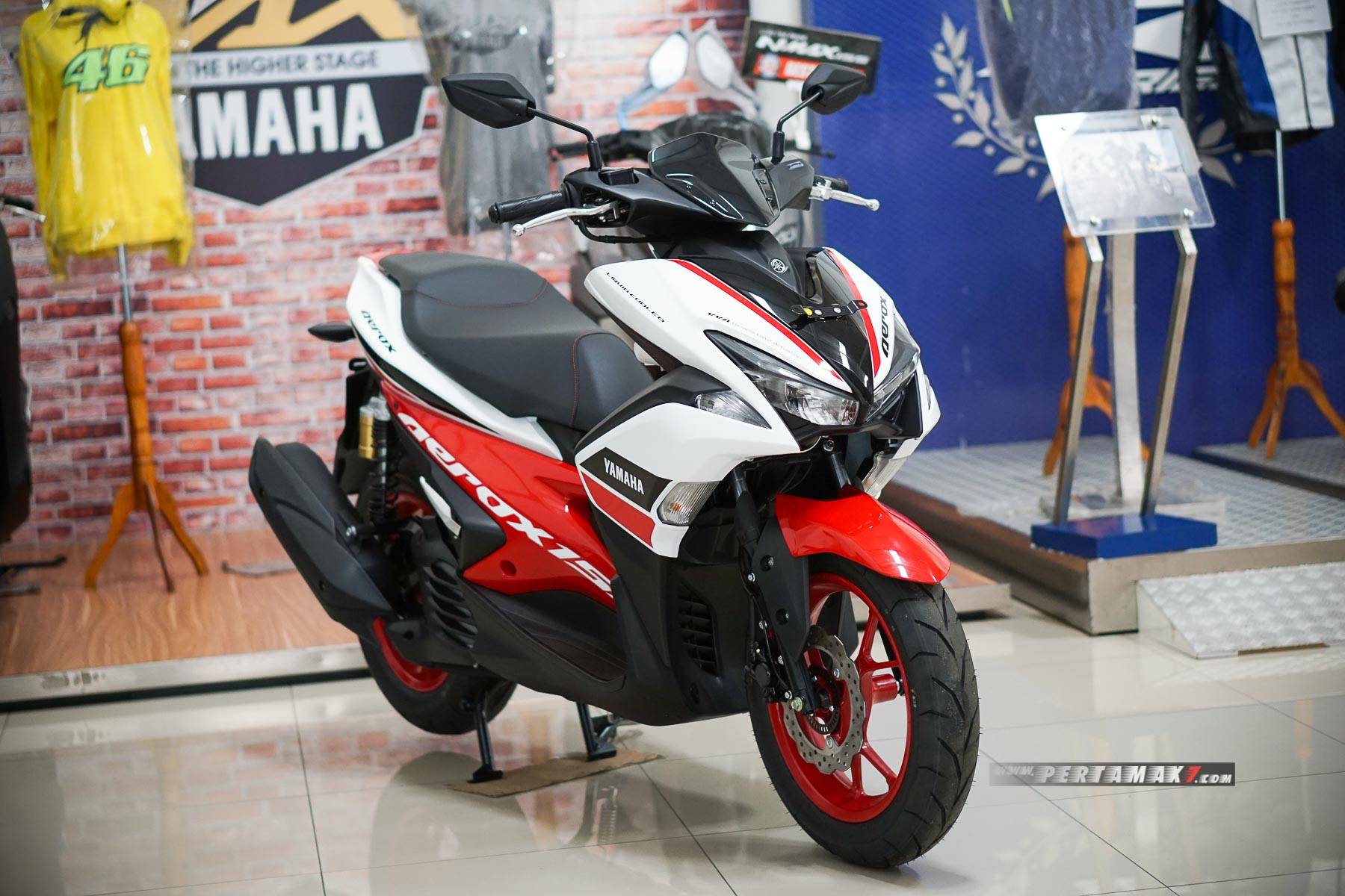 Aerox Putih Merah. Bertemu Yamaha Aerox R 2020 Merah Putih : Tak Lagi Norox