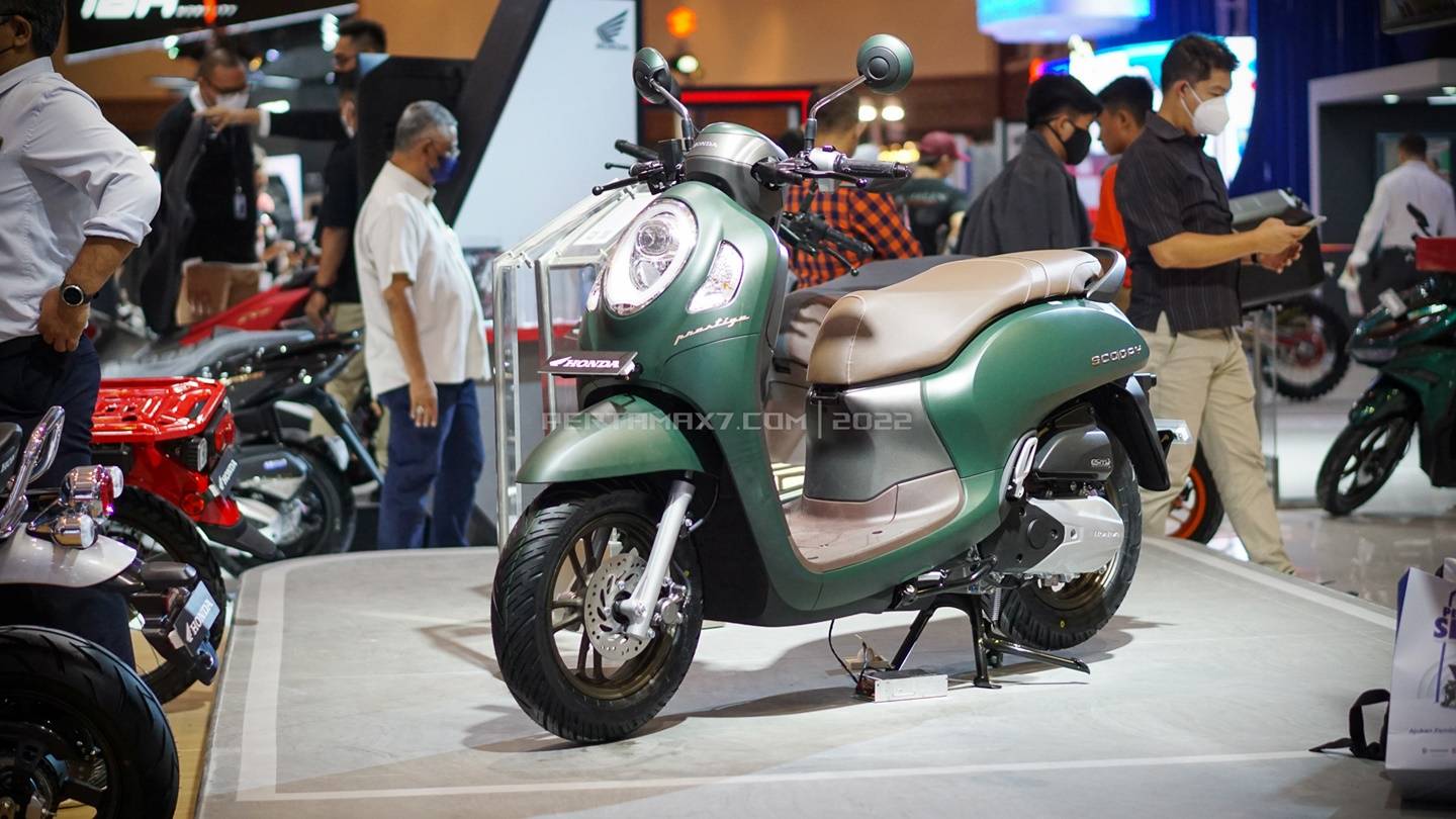 Scoopy Hijau Terbaru. Nonton Honda Scoopy Hijau Doff Prestige Green Terbaru 2023
