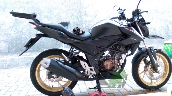 Cara Agar Rantai Cb150r Tidak Berisik. Tips Anti berisik pada rantai All New Honda CB150R Stallion Black