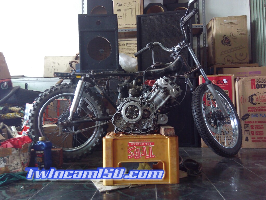 Cara Memasang Noken As. Tips / Cara Memasang Noken As CB / CBR 150 Yang Presisi