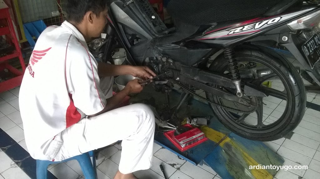 Ukuran Gear Set Honda Revo 100. Ganti Gear Set Honda Revo 100, Mantabh...