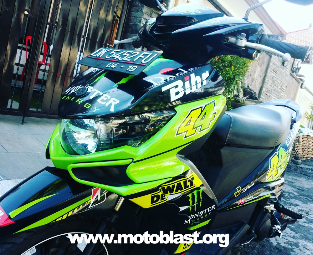 Stiker Xeon Gt 125. Modifikasi Xeon GT125 Eagle Eyes black jadi Monster tech3 Pol