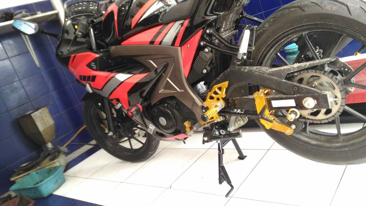 Cara Pasang Karet Standar Tengah Beat. Pasang Standar Tengah di Suzuki GSX-R150? Bisa... Berikut