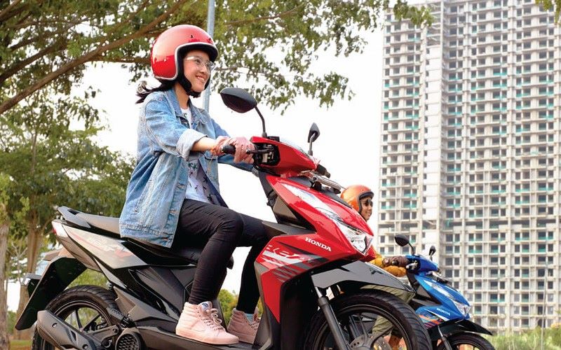 Spesifikasi Honda Beat Deluxe 2021. Spesifikasi & Daftar Harga Honda BeAT Facelift Juli 2021