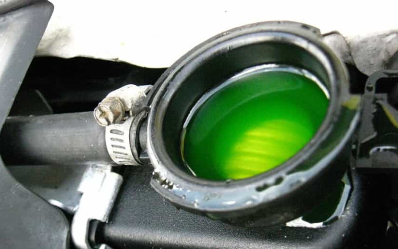 Kipas Radiator Mobil Mati. Ini Dia Penyebab Kipas Radiator Nyala Terus saat Mobil Mati