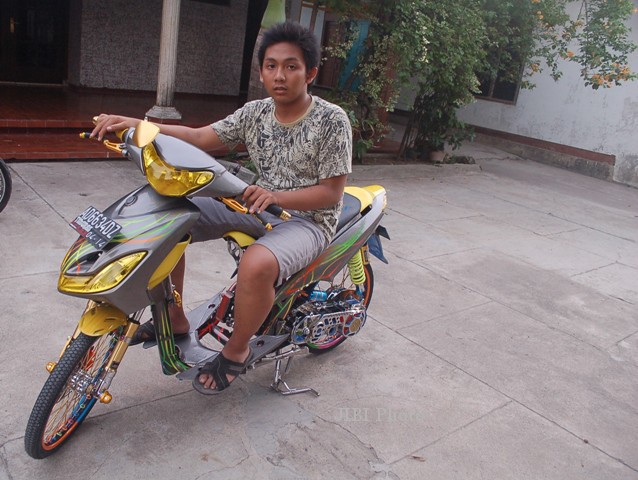 Mio Street Racing Simple. MODIFIKASI YAMAHA MIO : Makin Pede Pakai Street Racing