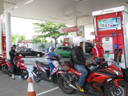 Efek Vixion Pakai Pertalite. Begini Efeknya Pertamax Dicampur Pertalite Untuk Kendaraan