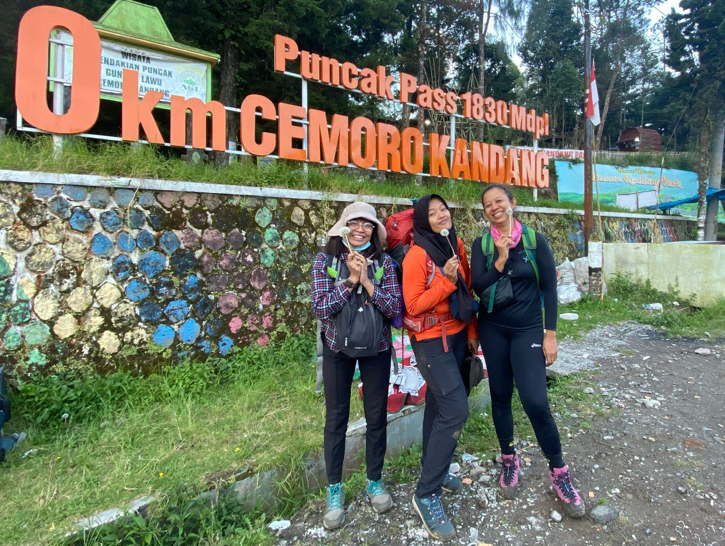 Wisata Cemoro Kandang. Mengenal Jalur Cemoro Kandang Gunung Lawu, akan Punya