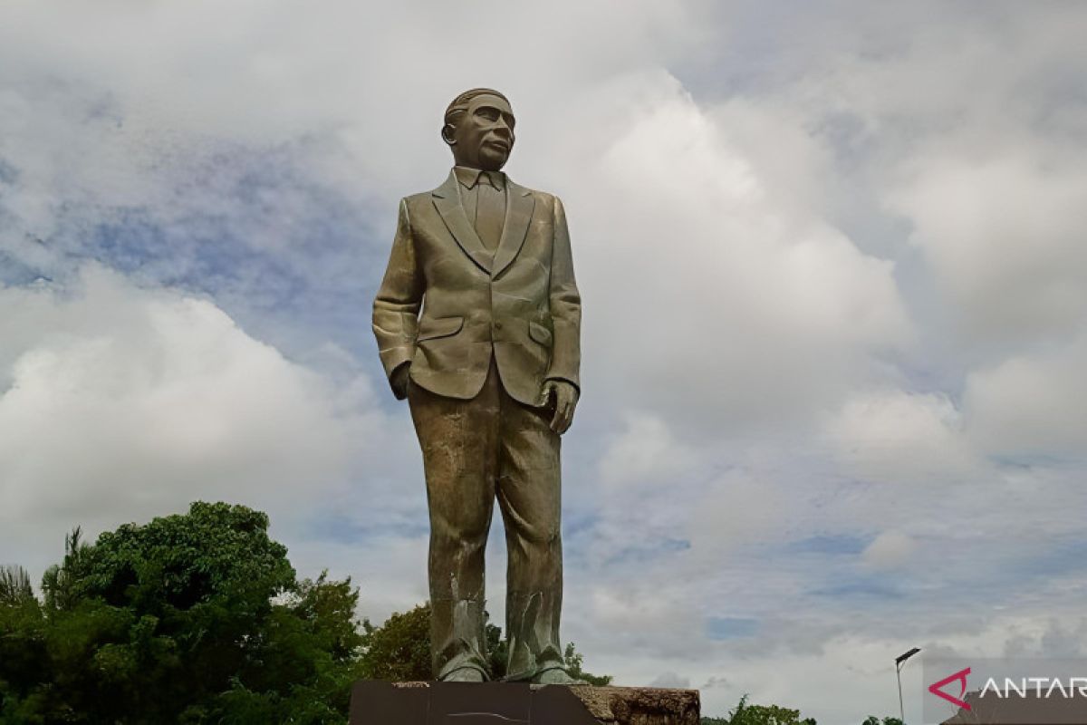 Bapak Bapak India. Siwabessy, Bapak Atom Indonesia dari Maluku