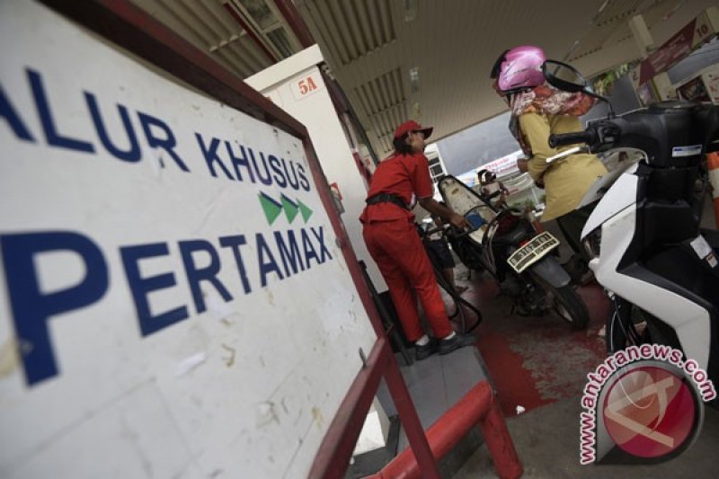 Apakah Boleh Pertalite Campur Pertamax. Bolehkah mencampur Premium, Pertalite dengan Pertamax?