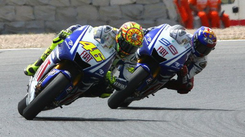 Video Rossi Vs Lorenzo. GP Catalunya 2009, Balapan Terseru Antara Rossi vs Lorenzo