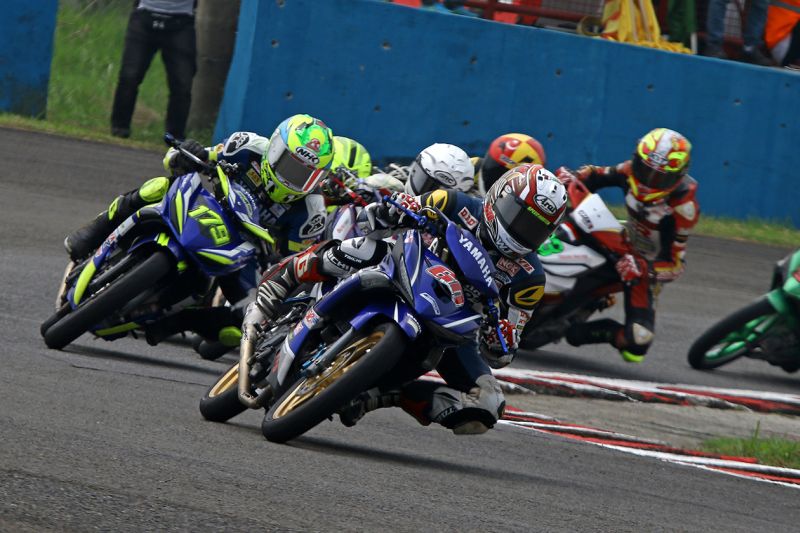 Mx King Road Race Asia. Yamaha MX King 150 Antarkan Merah Putih Berkibar di Asia Road