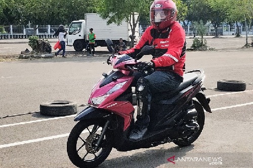 Cara Modifikasi Beat Babylook. Kenal Lebih Dekat Gaya Modifikasi Motor Beat Babylook : Okezone