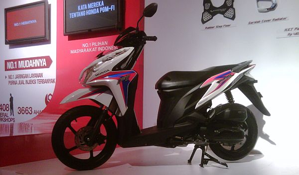 Babylook Vario 125 Putih. Modifikasi Vario 125 Babylook, Simak Ulasannya : Okezone Otomotif