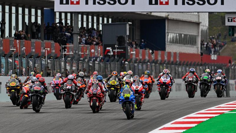 Fans Motogp Terbanyak Di Dunia. 5 Pembalap MotoGP yang Paling Populer dan Memiliki Banyak