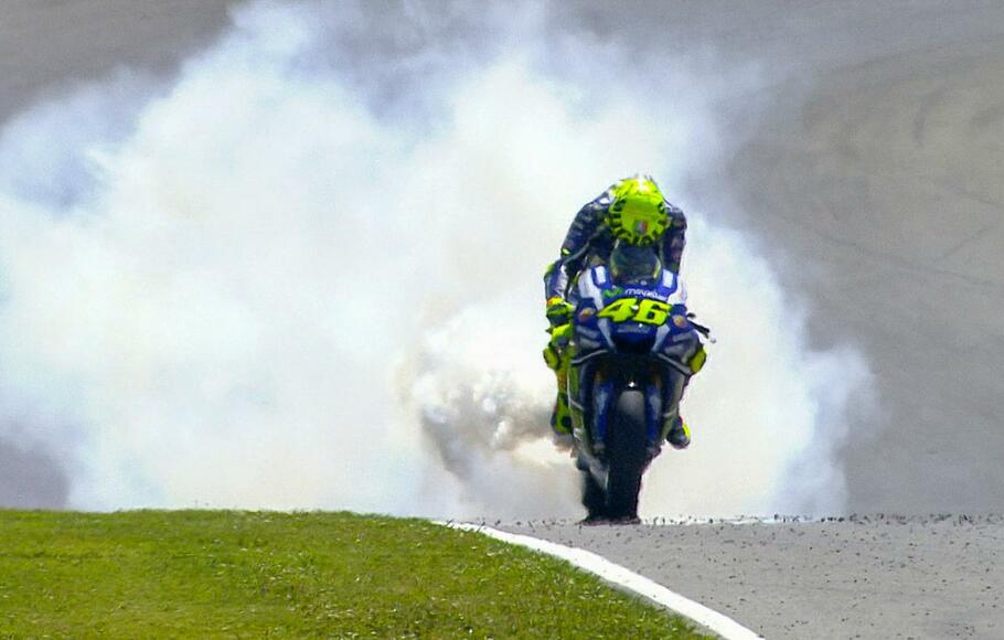 Penyebab Mesin Jebol. Yamaha Ungkap Tuntas Penyebab Jebolnya Mesin Rossi