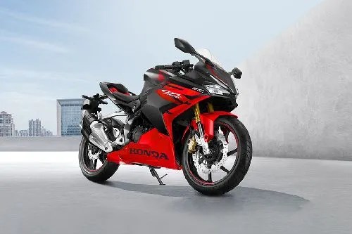 Cbr 250 Terbaru 2021 Harga. Harga Honda CBR250RR 2023 di Indonesia, DP, Cicilan & Promo